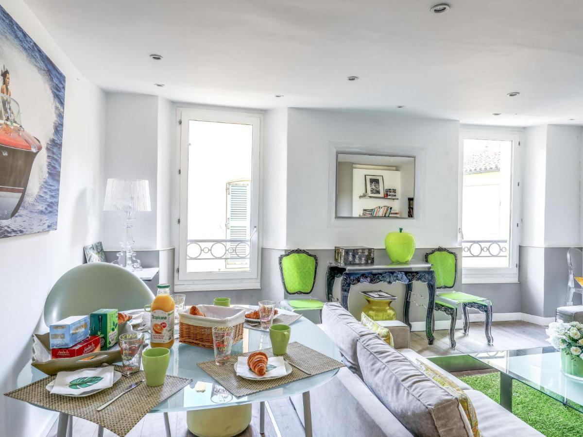 Apartment Rue Du Commandant Guichard By Interhome Saint-Tropez Eksteriør bilde